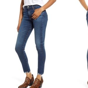 AG The Farrah High Waist Ankle Skinny Jeans